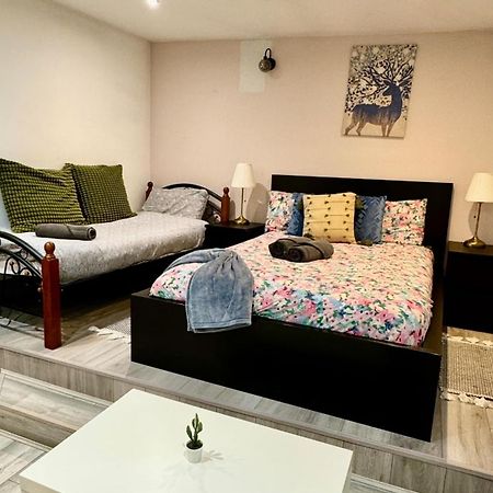 Acton High Street Apartamento Londres Exterior foto